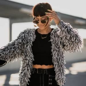 Meet your Posher, Itzell